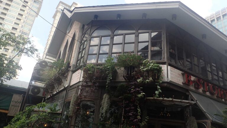 B-Story Café - Bangkok - Restautantes Temáticos pelo Mundo